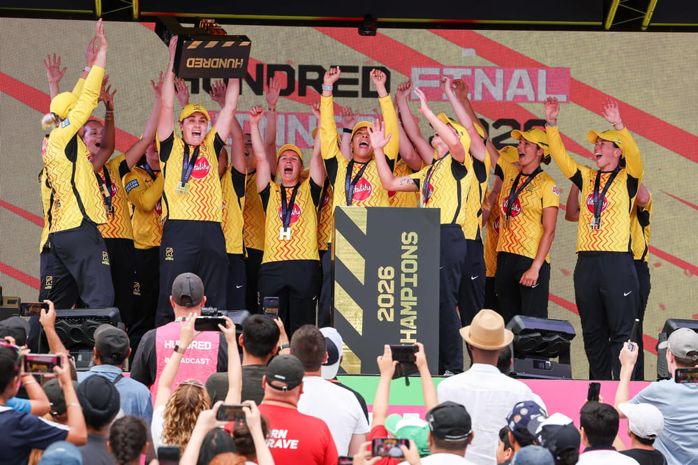 3F9N95R Lords Cricket Ground, London, UK. 16th Aug, 2026. Womens The Hundreds Cricket Final, Trent Rockets versus Sunrisers Leeds; Players of Trent Rockets lift The Hundred Trophy Credit: Action Plus Sports/Alamy Live News